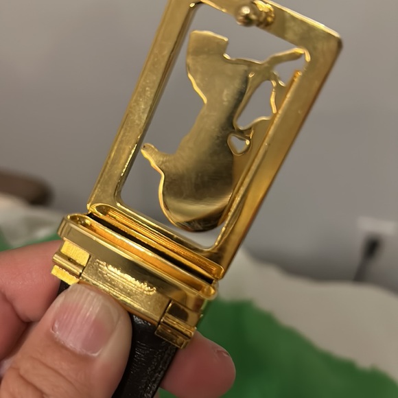 Celine size 100 belt but has been cut to a size 95 preloved - Picture 3 of 3